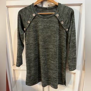 Jodifl Green Raglan long sleeve tunic Button detail